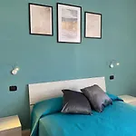 L'Aurora Guest House