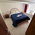 The Artist'S Home
