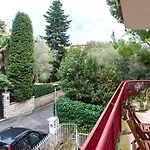 S288 - Sirolo, Ampio Trilocale In Zona Centrale