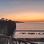 Appartamento Talia Relais Meta Di Sorrento