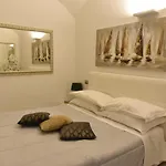 Conte Max Rooms