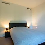 Lakefront Apartment Private Parking And Pool