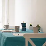 Casa Del Sole, In Via Sicilia Vicino Al Mare