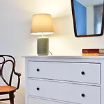 Casa Vita Roomy Apartment