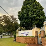 Aerodrome Lodge And Conference Centre