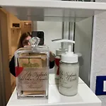 Alla Scalinata Del Teatro Rossetti Confort Suites
