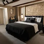 Pendino Rooms