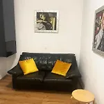 Piccolo Appartamento Nel Cuore Di Trieste