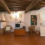 Casina Nel Borgo Antico