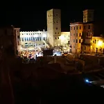 Casa Al Teatro