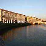 Hotel De La Ville