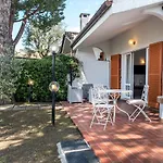 N169 - Numana, Nuova Villa Quadrilocale Con Giardino