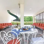 2 Bedroom Lovely Apartment In Lido Di Camaiore