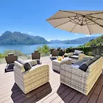 Bello Pezzo 2-Bedroom Lakeview Apartment With Shared Garden And Terrace