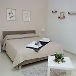 B&B Asia Apartment