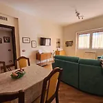 Edel House Ostia