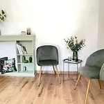 Green House Fiumicino Rome Airport - Bright Studio Apartment