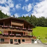 Cosy Holiday Home Diamant In The Heart Of The Dolomites