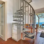 Casa Ebate