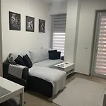 New Room 4 Mints To The Airport And Rome Fair