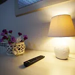 Apartment Golden Dreams