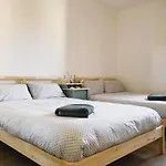 Bright And Large Apartment Via Montegrappa