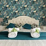 Anema & Core Home