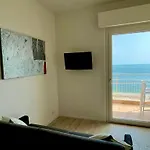 La Finestra Sul Mare A 20 Mt Dal Mare
