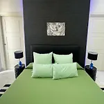 Raroom Supernova