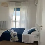 Fuori Ci Sta Il Mare!