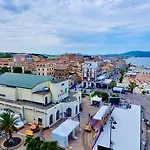 P012 - Porto Recanati, Meraviglioso Trilocale Fronte Mare