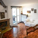 -Little Chalet Bardo- Via Medail 9