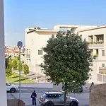 Moderno Monolocale In Citta Con Parcheggio Privato