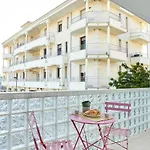 Moderno Monolocale In Citta Con Parcheggio Privato