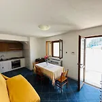 Giu Alla Spiaggia