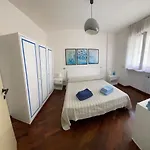 La Casa Della Zia Viareggio 200 Mt Dal Mare
