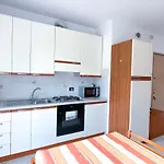 La Spiaggia Apartment