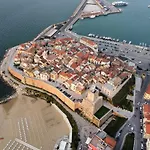 Il Mama House