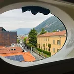 Lake Como Skyview