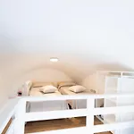 Carpe Diem House