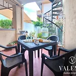 Monolocale Al Mare - Torre Del Lago- Valente Italian Properties