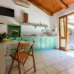 Sorrento Coast Villa With Garden Il Glicine