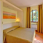 La Piazzetta Affittacamere B&B