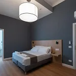 Nolana 28 Rooms In Naples