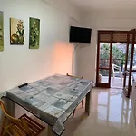 Casa Vacanza, 200 M Dal Mare