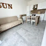 Lux Apartments Sun