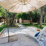 Villa Lory