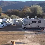 Sosta Camper Park Cilento Con Piazzole E Tende