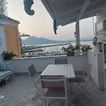 Coralinetiny