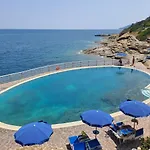 Capo D'Arco - Goelba